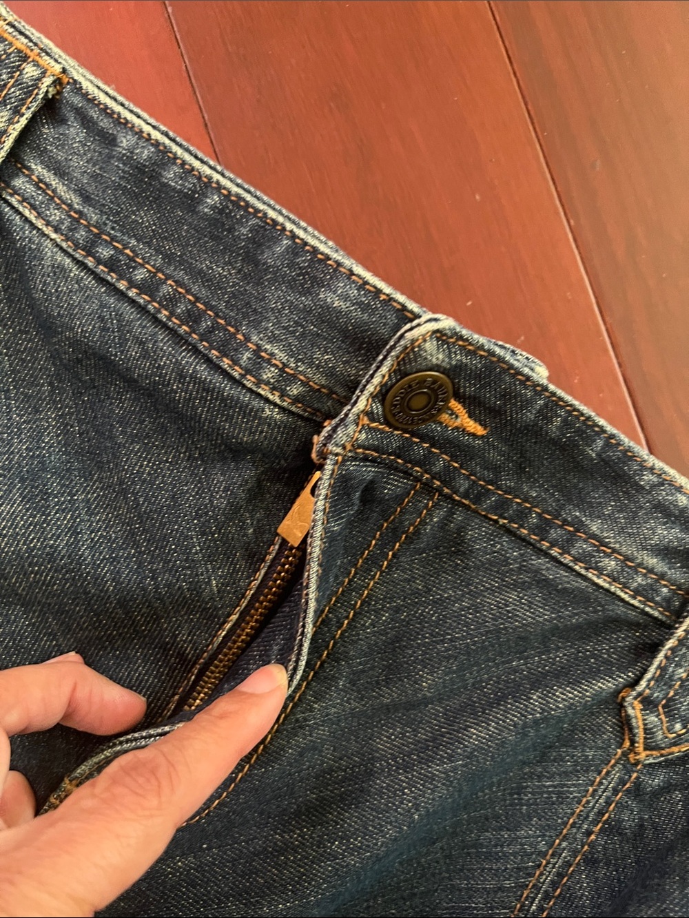 Eddie Bauer Dark Indigo Denim Skirt with Contrast Stitching size 12 - Picture 6 of 11